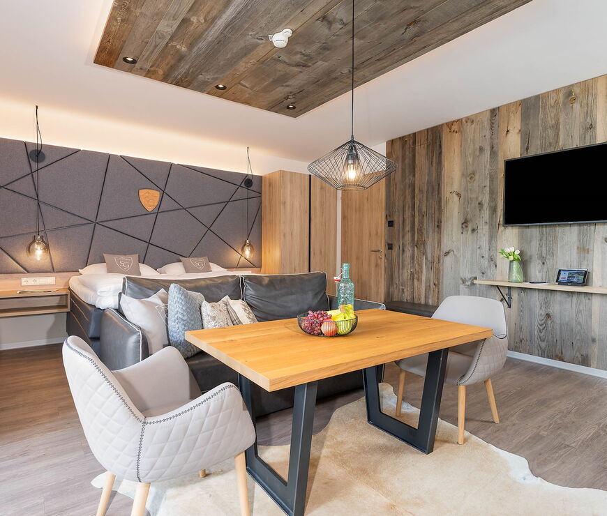 Stockinggut by AvenidA | Studio