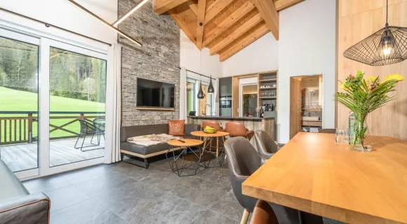 2 Schlafzimmer PENTHOUSE Suite