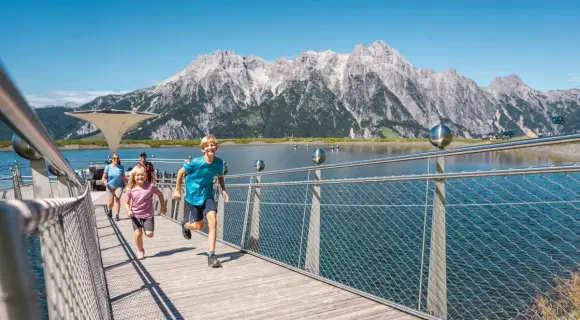 Familienpaket im Stockinggut by AvenidA Leogang ✓ Kinder gratis ✓ Frühstück ✓ Sauna, Sanarium & Fitnessraum ► Jetzt buchen!